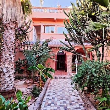 tiki house