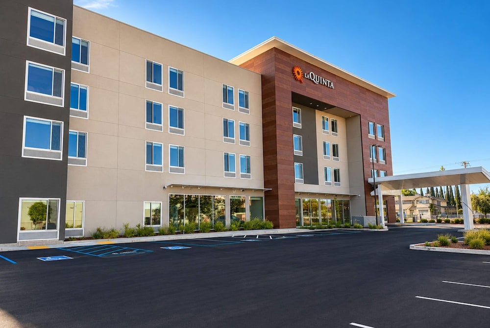 la quinta inn and suites by wyndham tracy