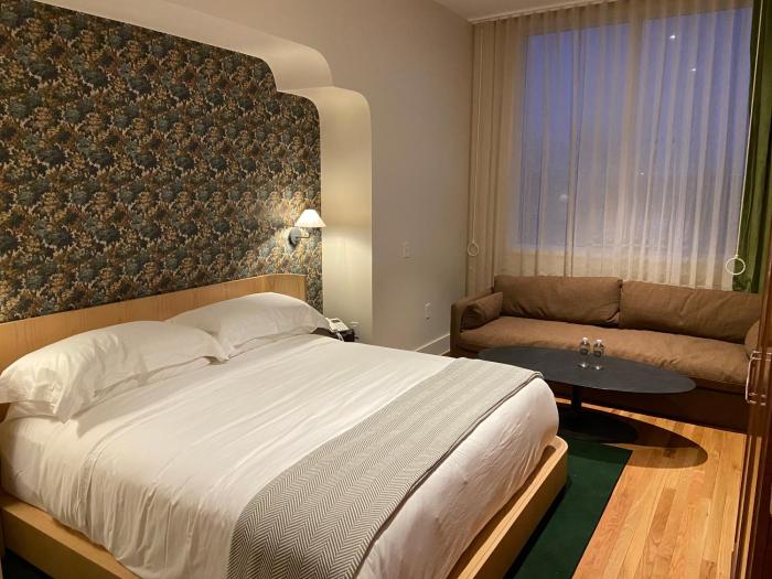 the inn at green pastures