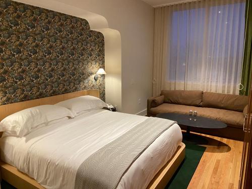 the inn at green pastures