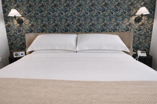 the inn at green pastures