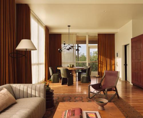 the inn at green pastures