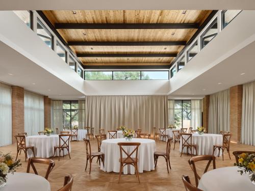 the inn at green pastures