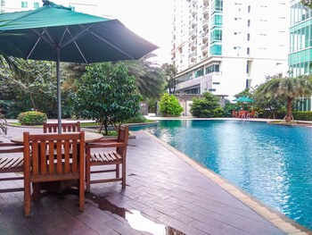 Basic Studio At Apartment Woodland Park Residence,,3 star