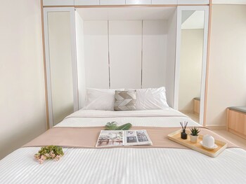 Soft Ivory Studio At Royal Sentul Park Apartment,,3 star