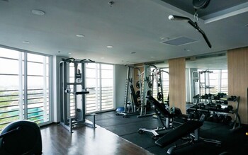 Industrial Modern Touch Studio At West Vista Apartment,,3 star