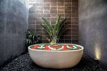 uma sari private villa