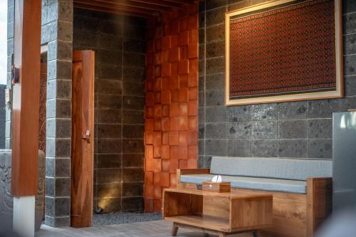uma sari private villa