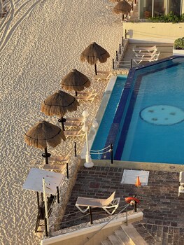 ovacancun apartments