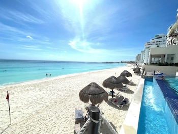 ovacancun apartments