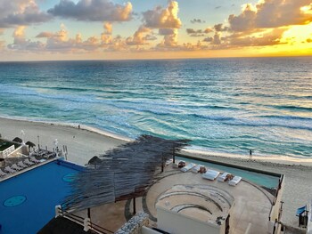 ovacancun apartments