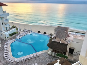 ovacancun apartments