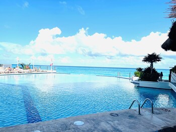 ovacancun apartments
