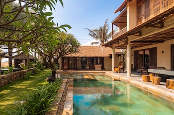 sun village beach resort