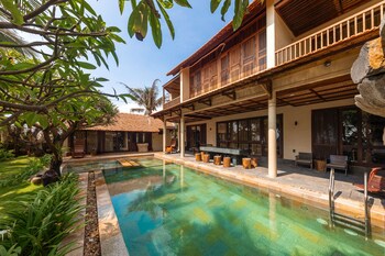 sun village beach resort