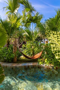 sun village beach resort
