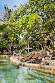 sun village beach resort