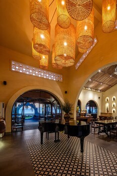 sun village beach resort