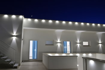 hotiday rooms torre lapillo