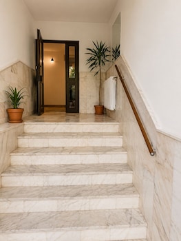 metropole apartments signature suite