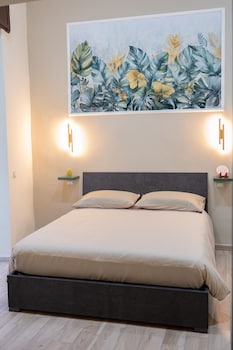 Stella Mia Luxury Rooms,,5 star