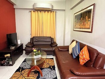 naia mnl airport newport accommodations