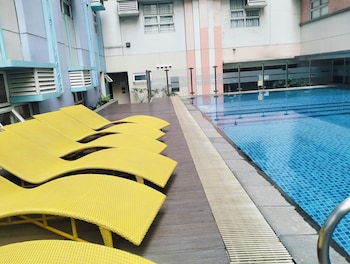 naia mnl airport newport accommodations