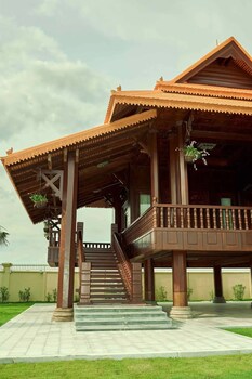 heritage village