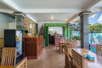 Sekumpul Guest House,,2 star