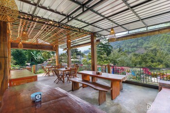 Sekumpul Guest House,,2 star