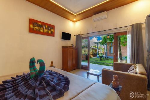 sekumpul guest house