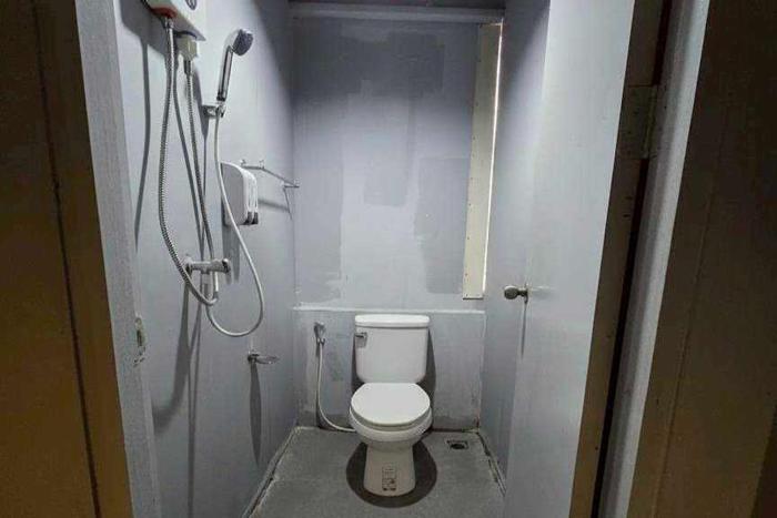 sukhum huai khwang guest house