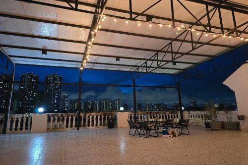 sukhum huai khwang guest house