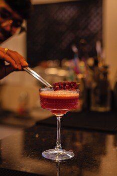 evara boutique hotel