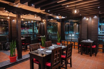 evara boutique hotel