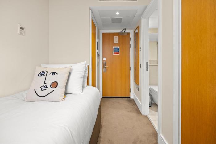 kula london kensington
