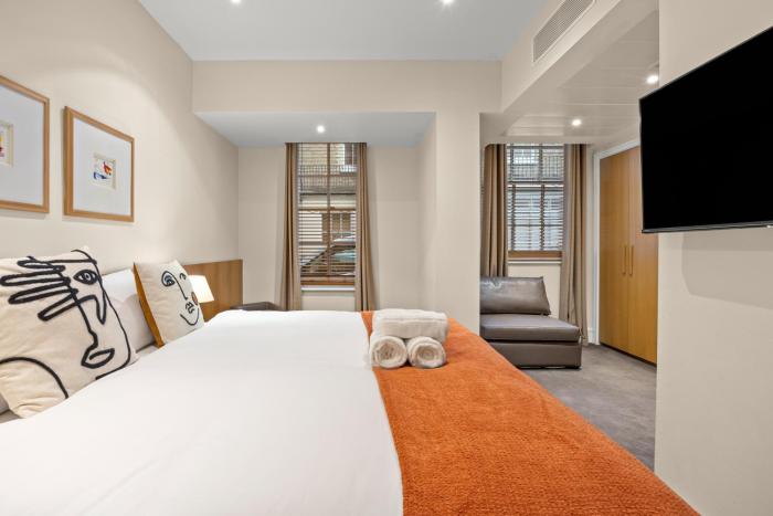 kula london kensington
