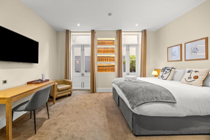 kula london kensington