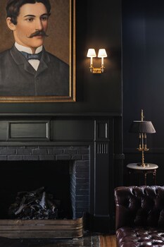 hotel everett