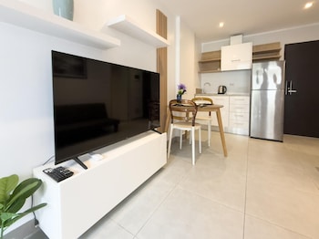 Garden View Apt- 1Br T1-103,,3 star
