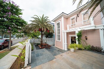 chang luxury villa beach view