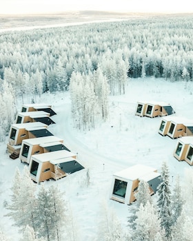 lapland glow chalets