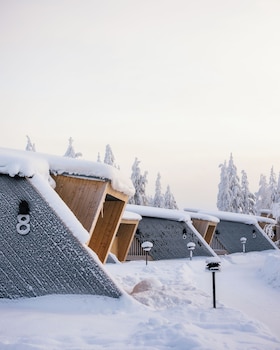 lapland glow chalets