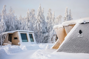 lapland glow chalets