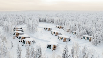 lapland glow chalets