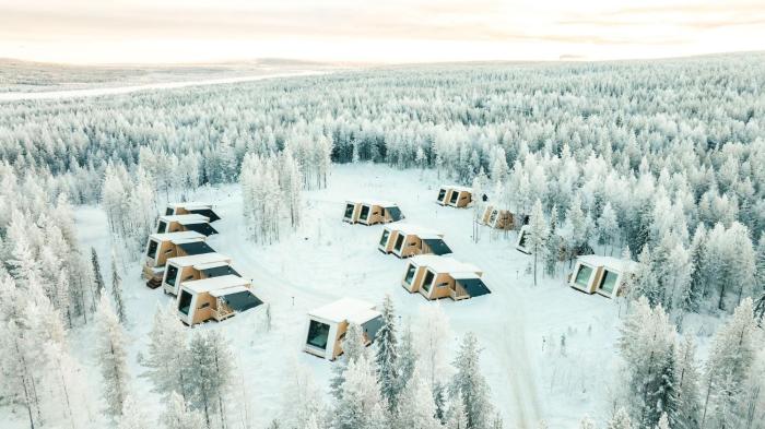 lapland glow chalets