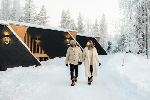 lapland glow chalets