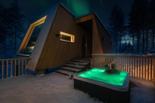 lapland glow chalets