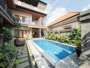 Puri Pudak Pondong Sari Villa,,4 star
