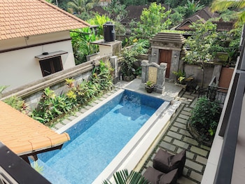 puri pudak pondong sari villa